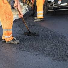 Best Recycled Asphalt Driveway Installation  in Maysville, NC